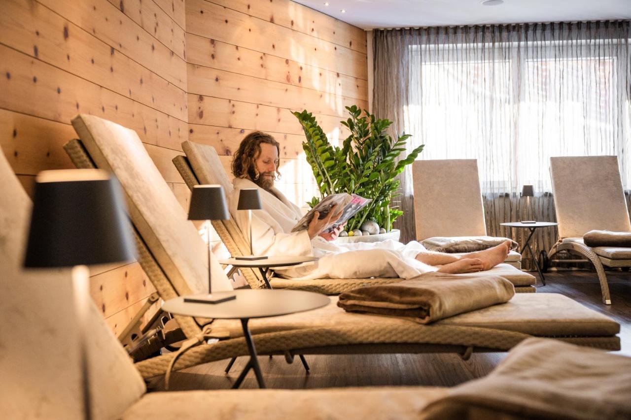 Hotel Sonnegg Saalbach-Hinterglemm Exteriör bild