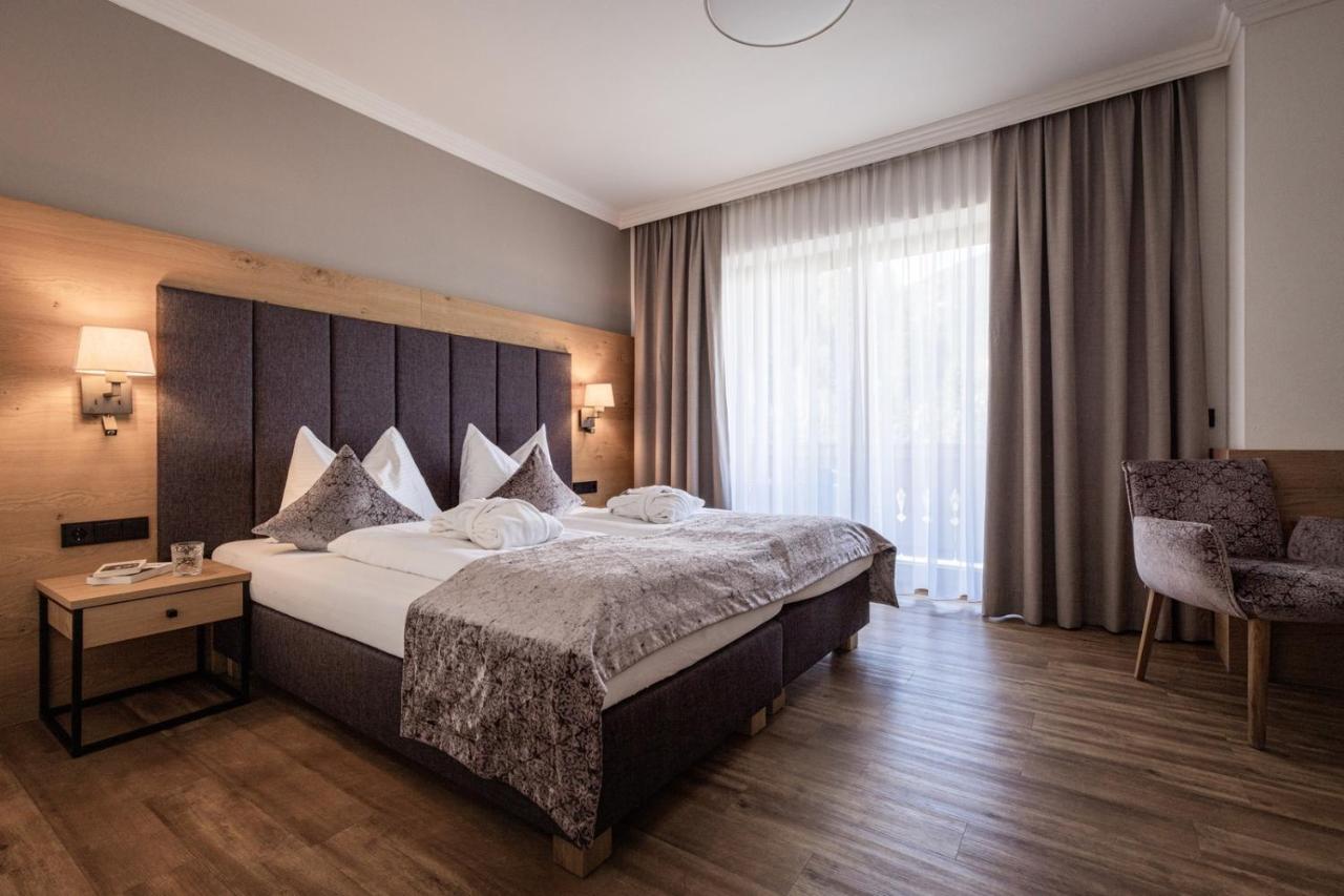 Hotel Sonnegg Saalbach-Hinterglemm Exteriör bild