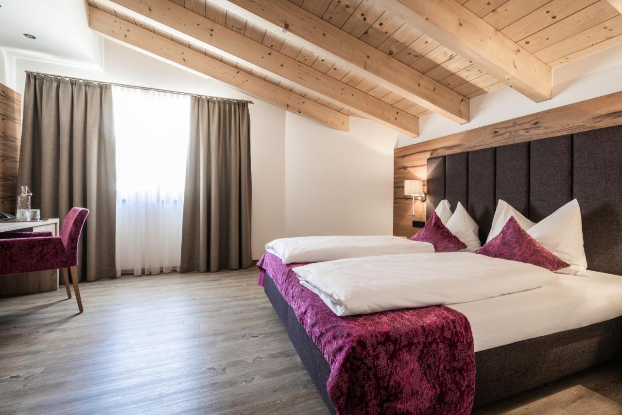 Hotel Sonnegg Saalbach-Hinterglemm Exteriör bild